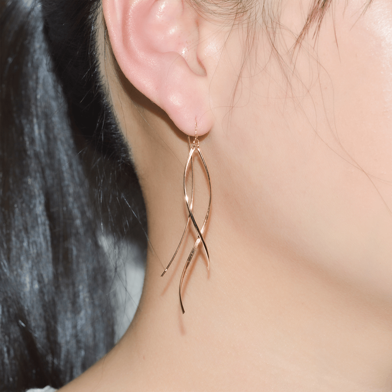 K18アメリカンピアス 装着画像