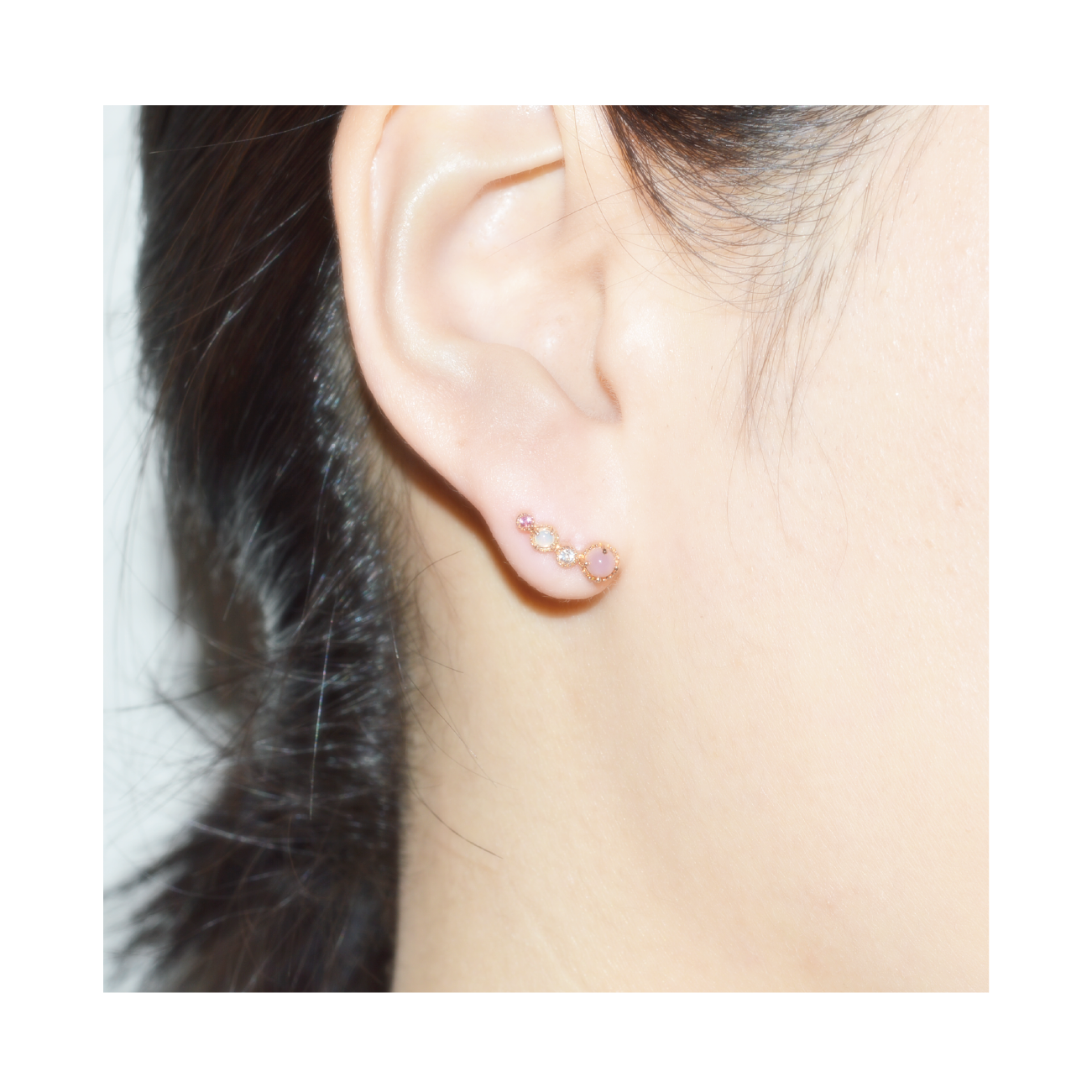 K10PGマルチピアス 装着画像