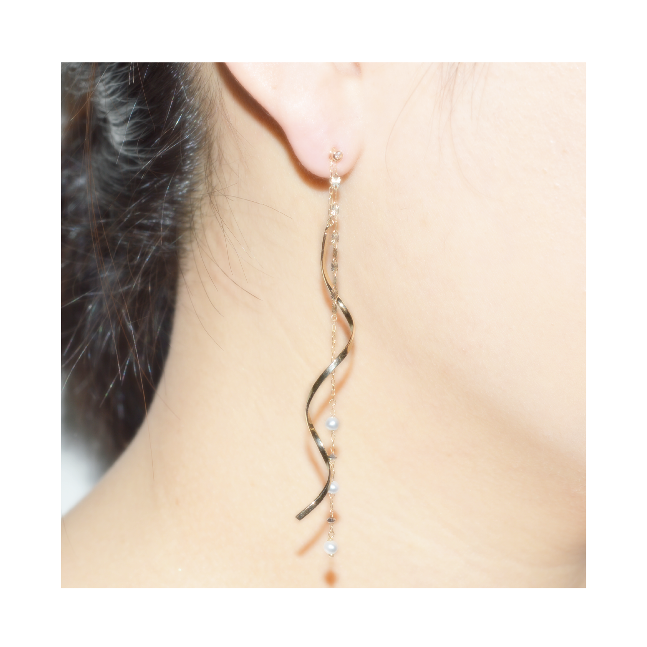 K10YG/WGピアス 装着画像