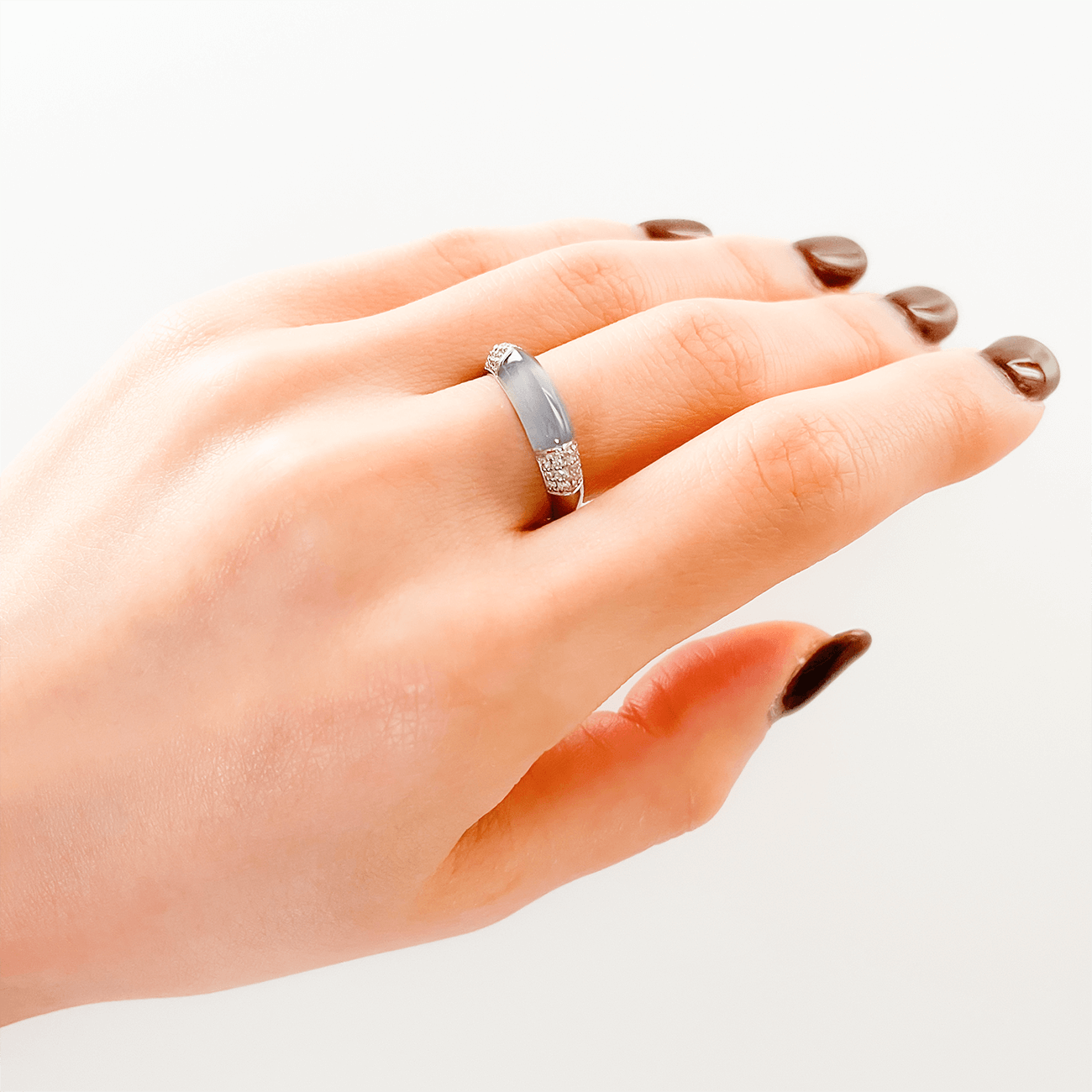 Ptブルーカルセドニーリング 装着画像