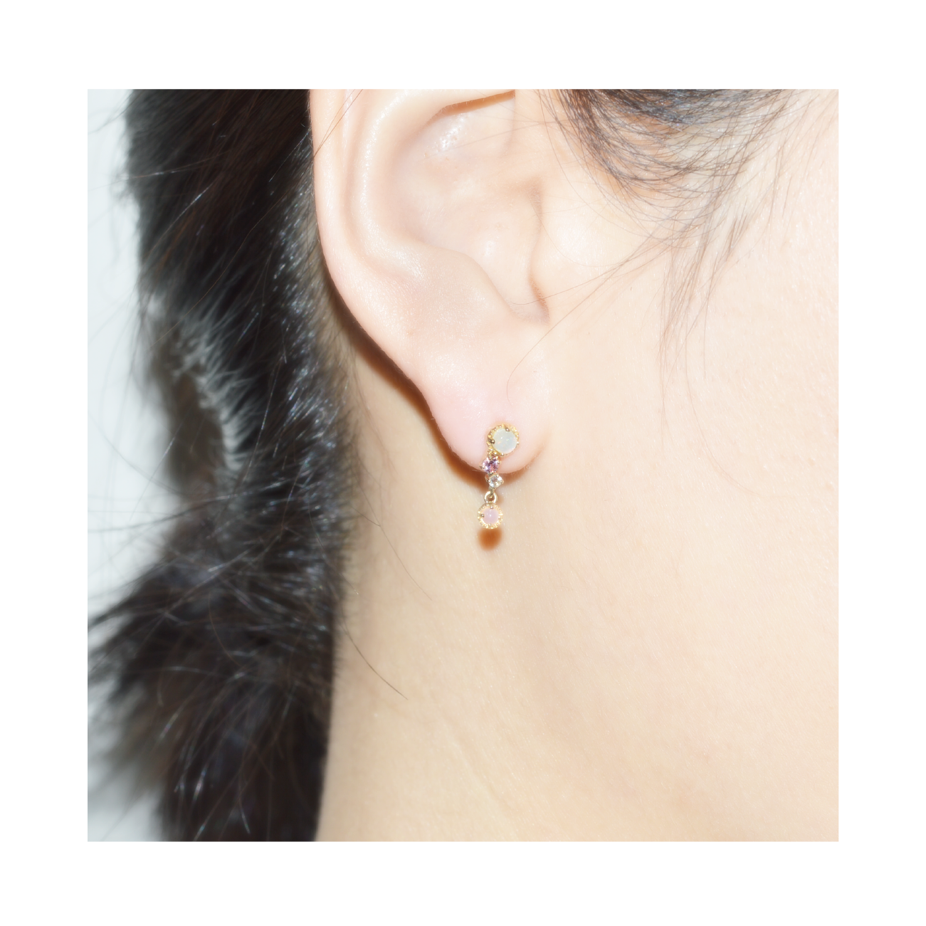 K10YGマルチピアス 装着画像