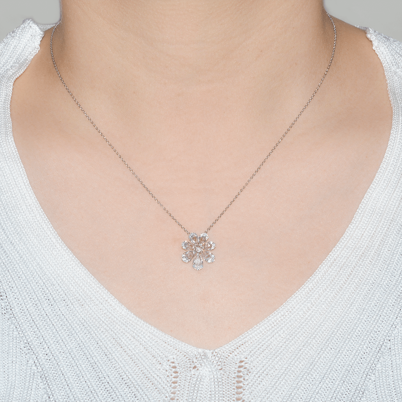 K18WGローズカットダイヤモンドネックレス – I&JEWELRY K18WGローズカットダイヤモンドネックレス – I&JEWELRY