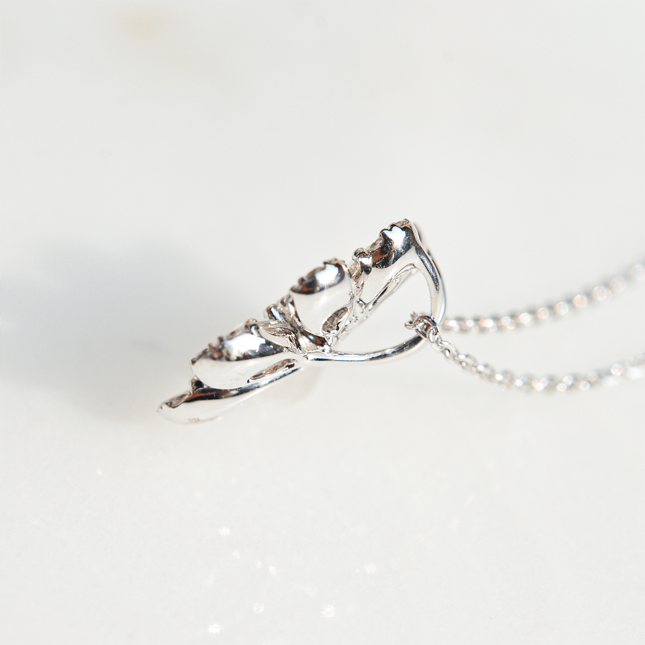 K18WGローズカットダイヤモンドネックレス – I&JEWELRY K18WGローズカットダイヤモンドネックレス – I&JEWELRY